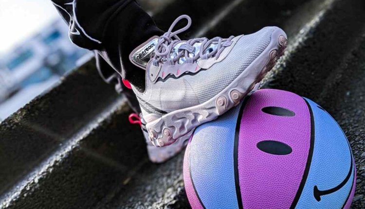 How Coupon Sites are Changing the Shoe Shopping Game for Basketball Players