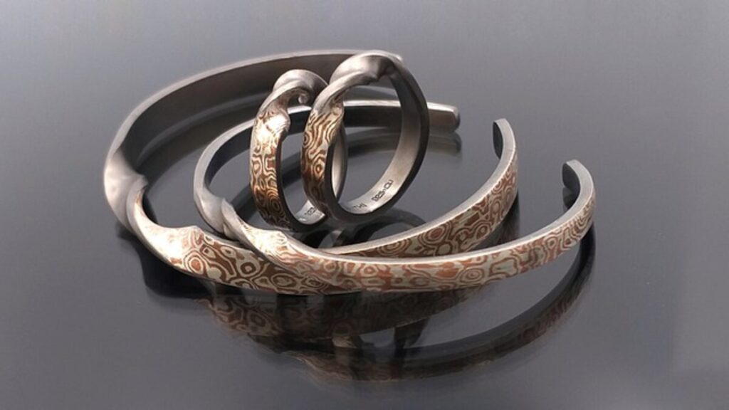 Finding a Perfect Genuine Jade Bracelets