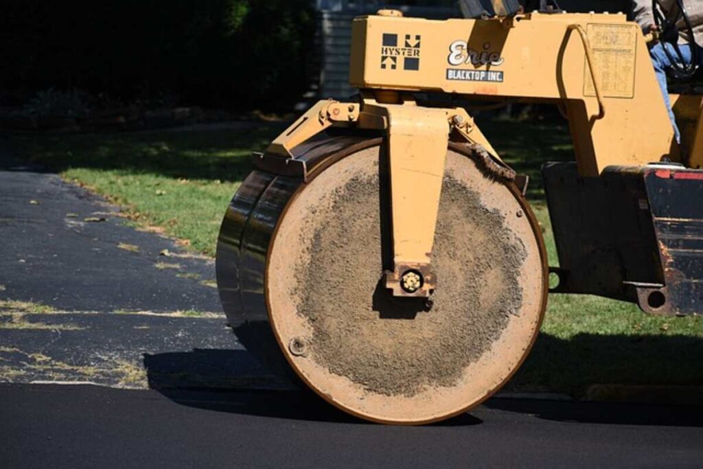 Incredible Asphalt Paving Contractors near me in Salem 7 Dynamic Ways to Elevate Your Property
